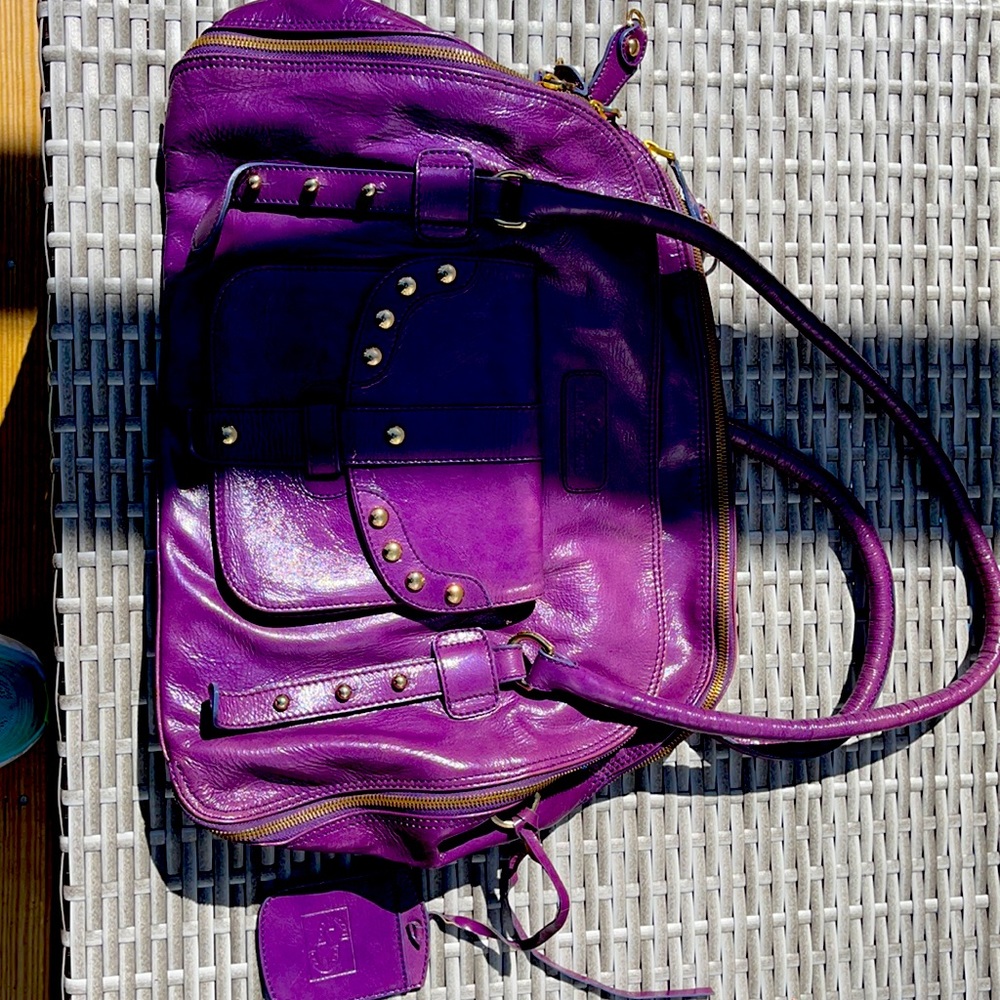 Emre purple handbag